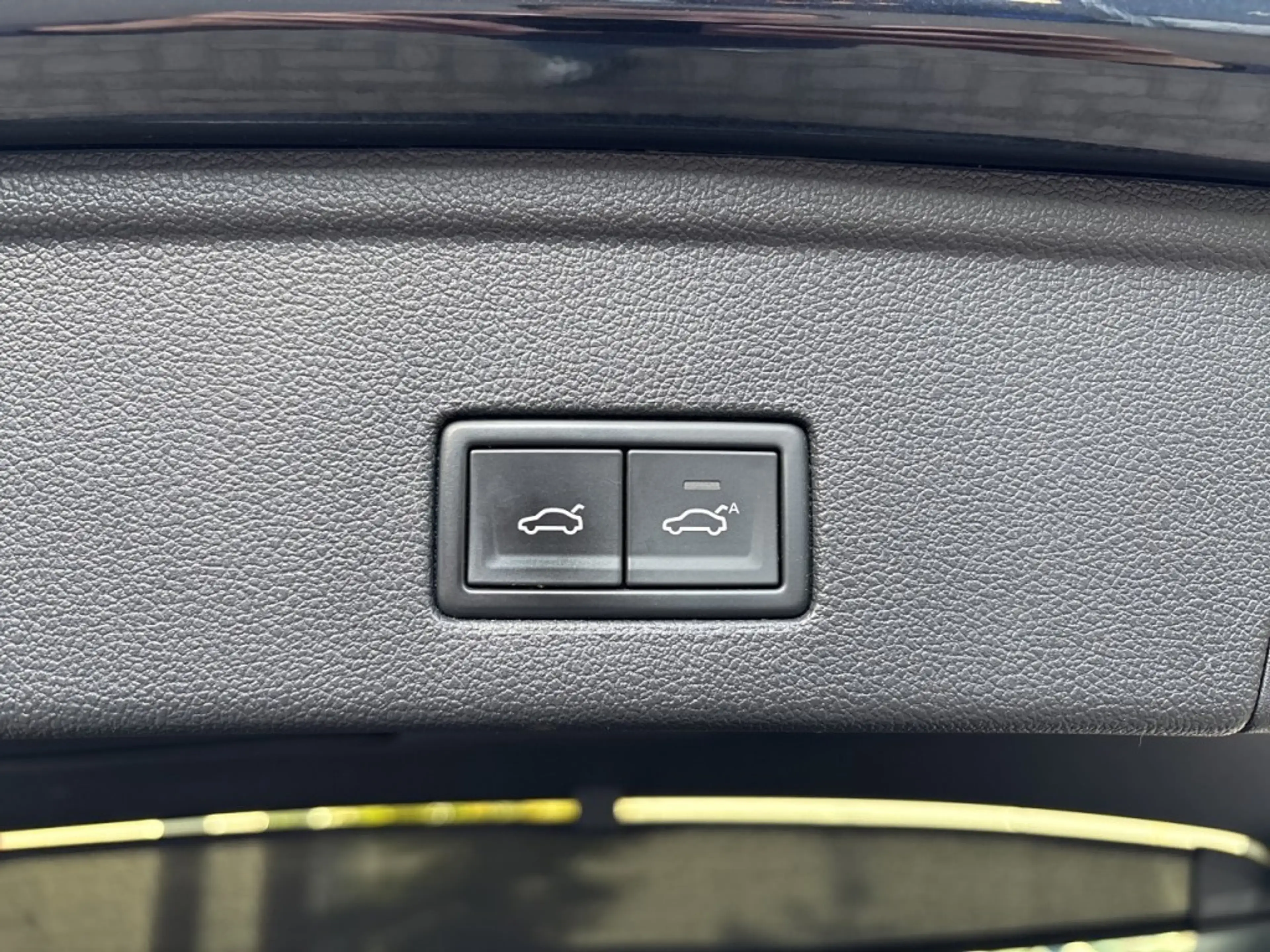 Volkswagen Touareg 3.0 TSI R EHYBRID 4MOTION PANO-DAK/360CAMERA/TREKH — photo 16