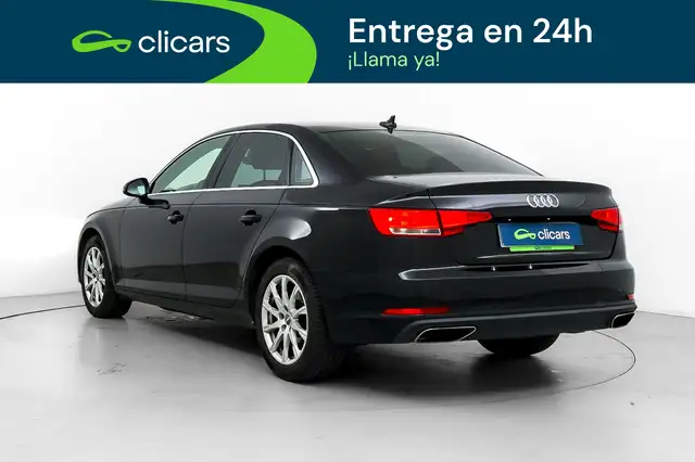 Audi A4 view 9