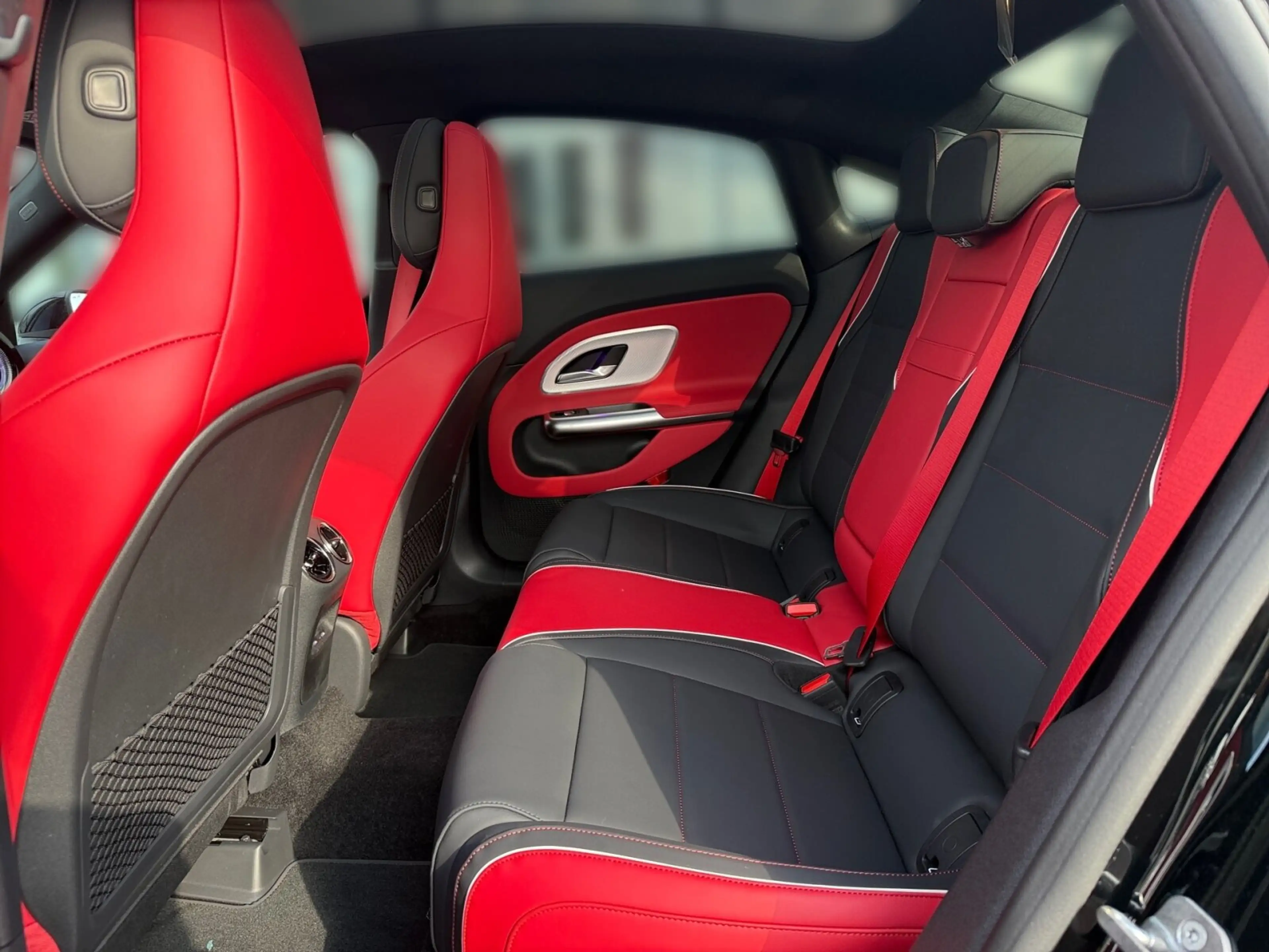Mercedes-Benz CLA 220 CLA 220 4M AMG+°PREMIUM°SUPERSCREEN°MBEAM° LED — photo 11