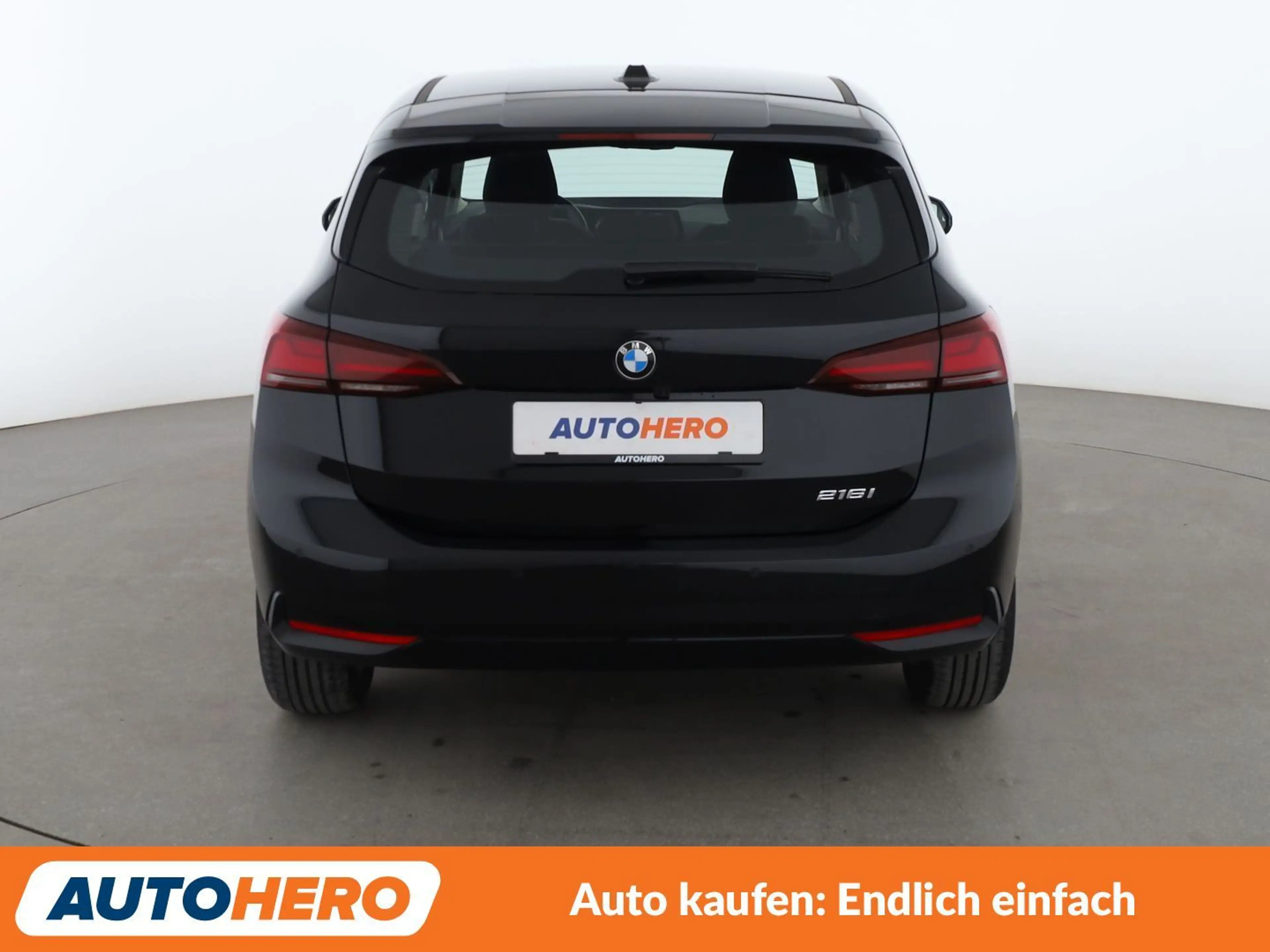BMW 216 i Active Tourer  Aut.*NAVI*CAM*TEMPO* — photo 5