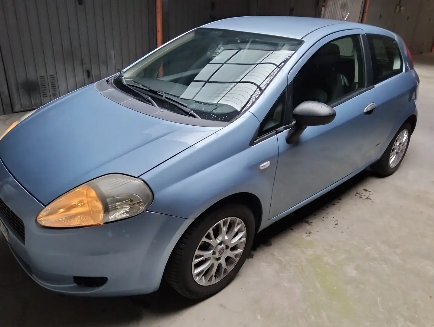Fiat Grande Punto 3p 1.2 Dynamic 65cv gpl - 2