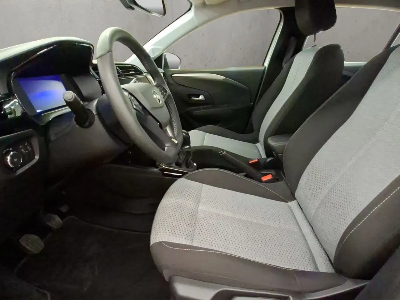Opel Corsa F 1.2 S/S Edition, миниатюра 9