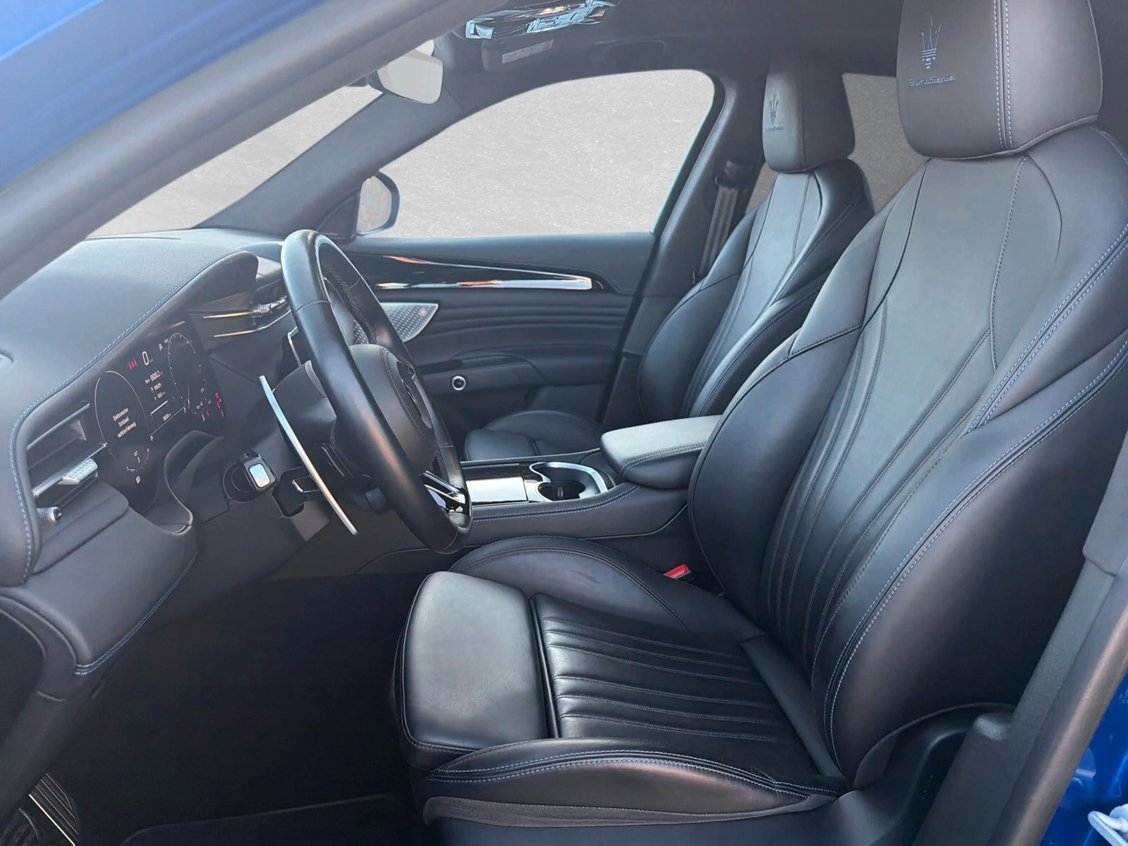 Maserati Grecale PrimaSerie GT Hybrid AWD ACC HUD — photo 4