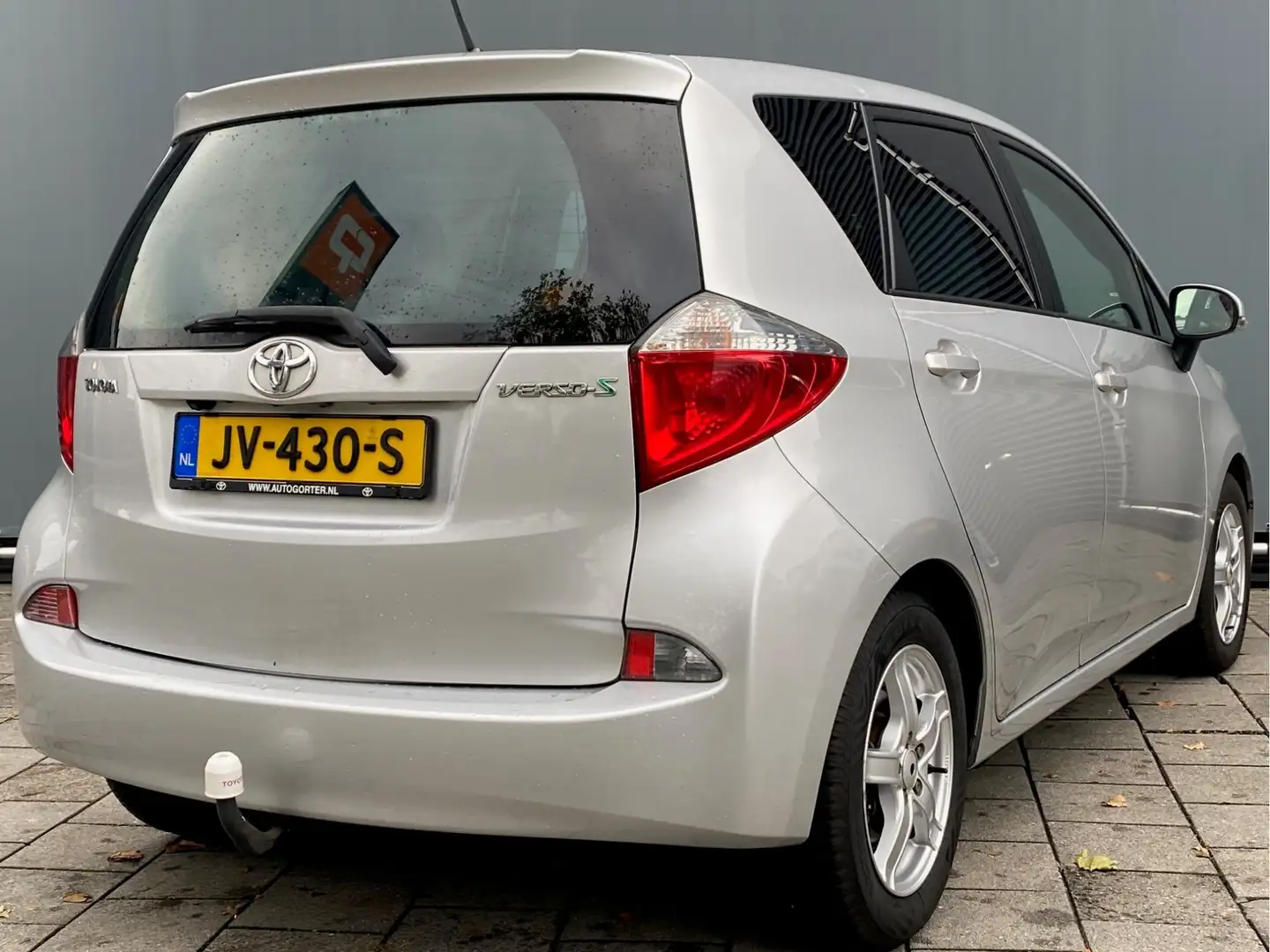 Toyota Verso-S BWJ 2012 | 1.3 100PK Comf+Limited | PANO DAK | TRE Gris - 2