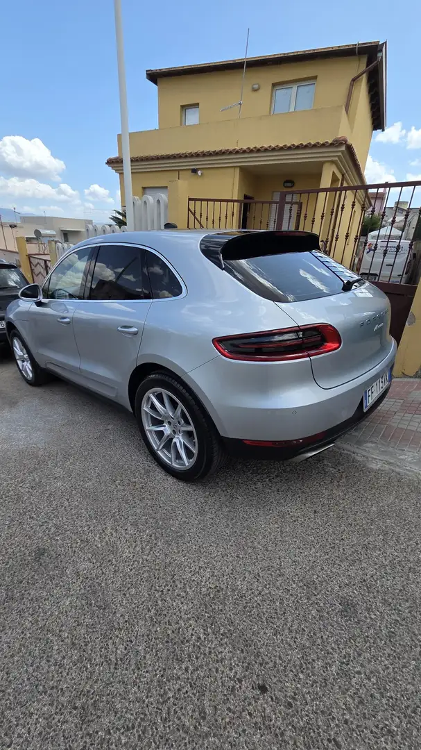 Porsche Macan 2.0 252cv pdk - 1