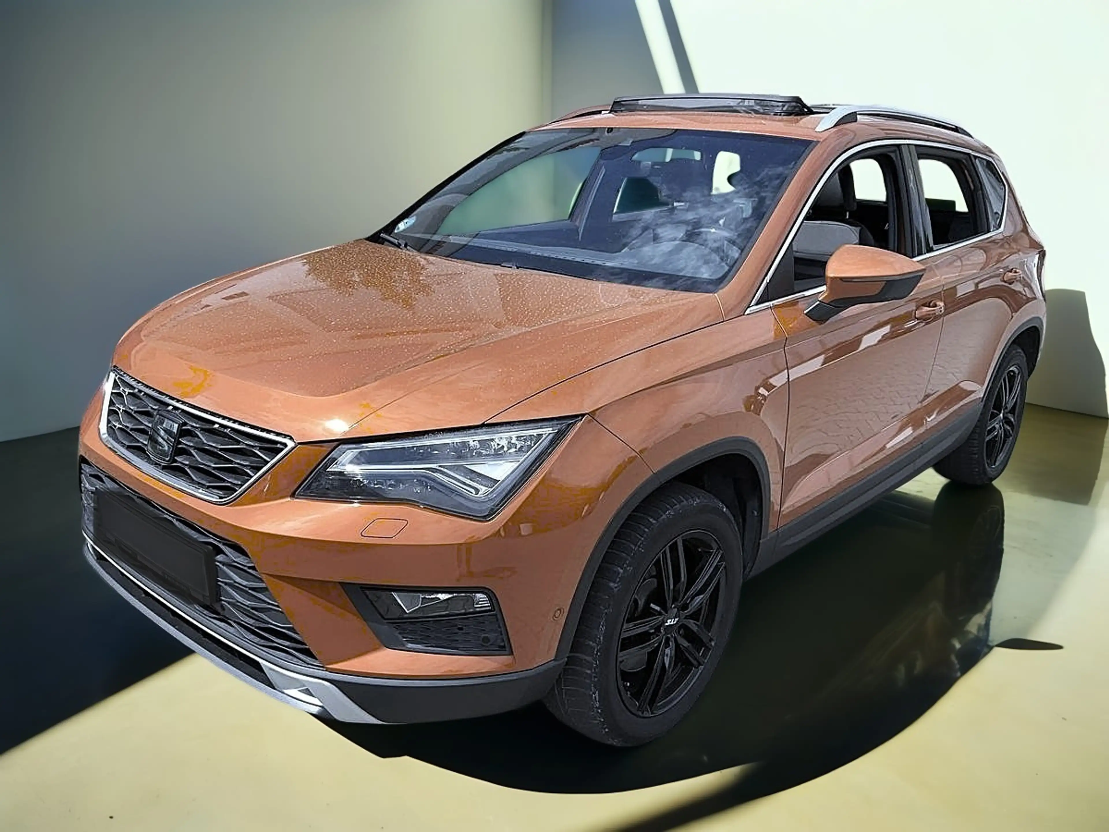 SEAT Ateca TSi EDITION Aut Navi/Kam/Pdc/Temp/LED/Pano