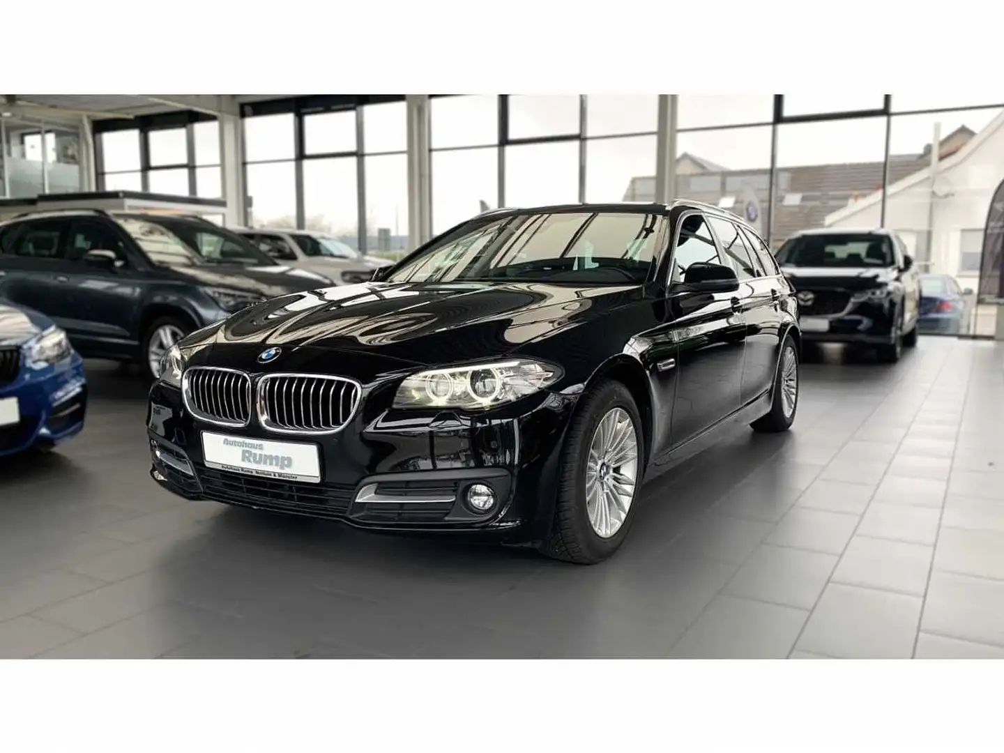 BMW 520 d Touring B&O / Luft. / Schiebedach Noir - 1