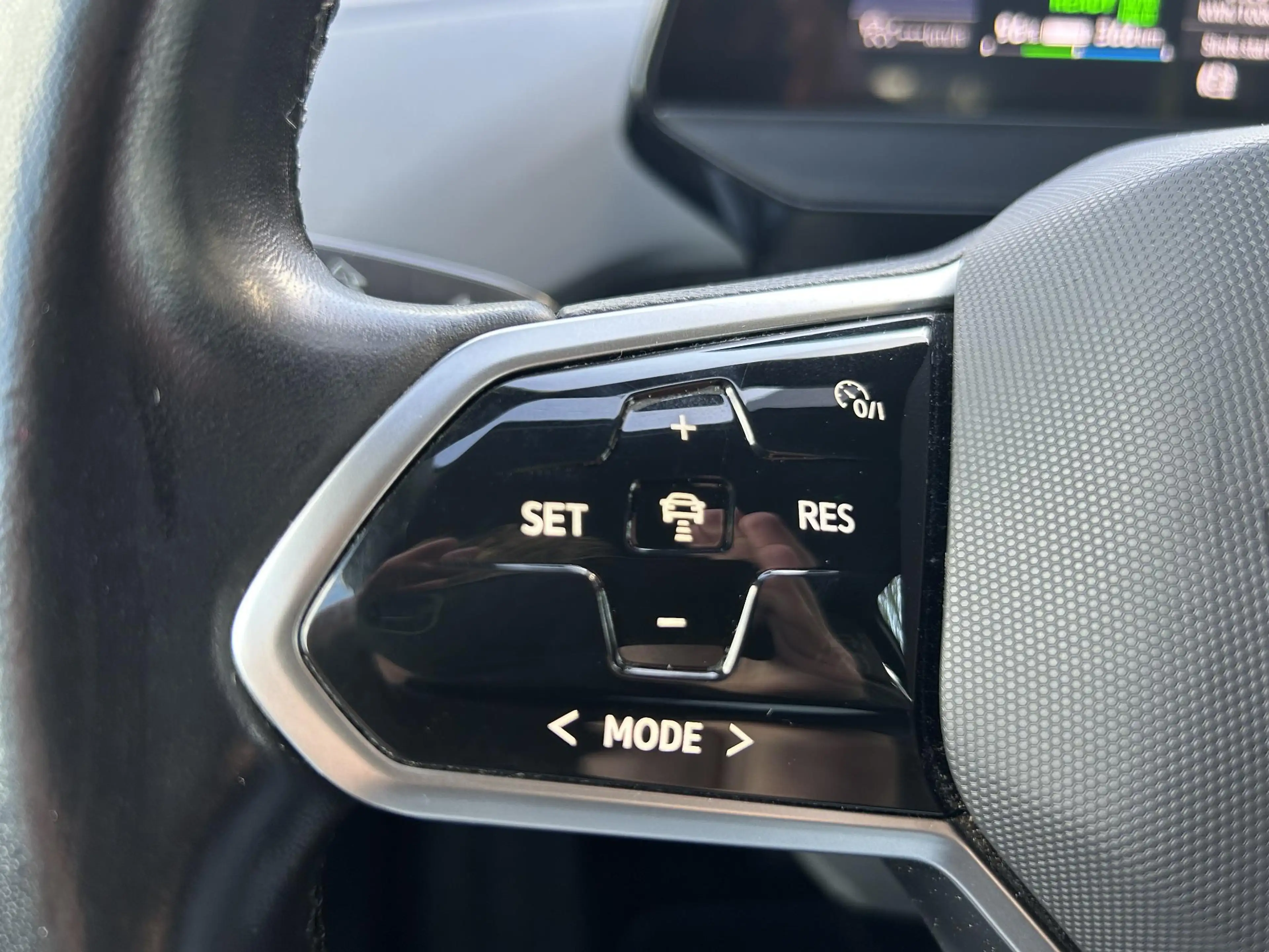 Volkswagen ID.4 Pro 77 kWh 204pk — photo 11