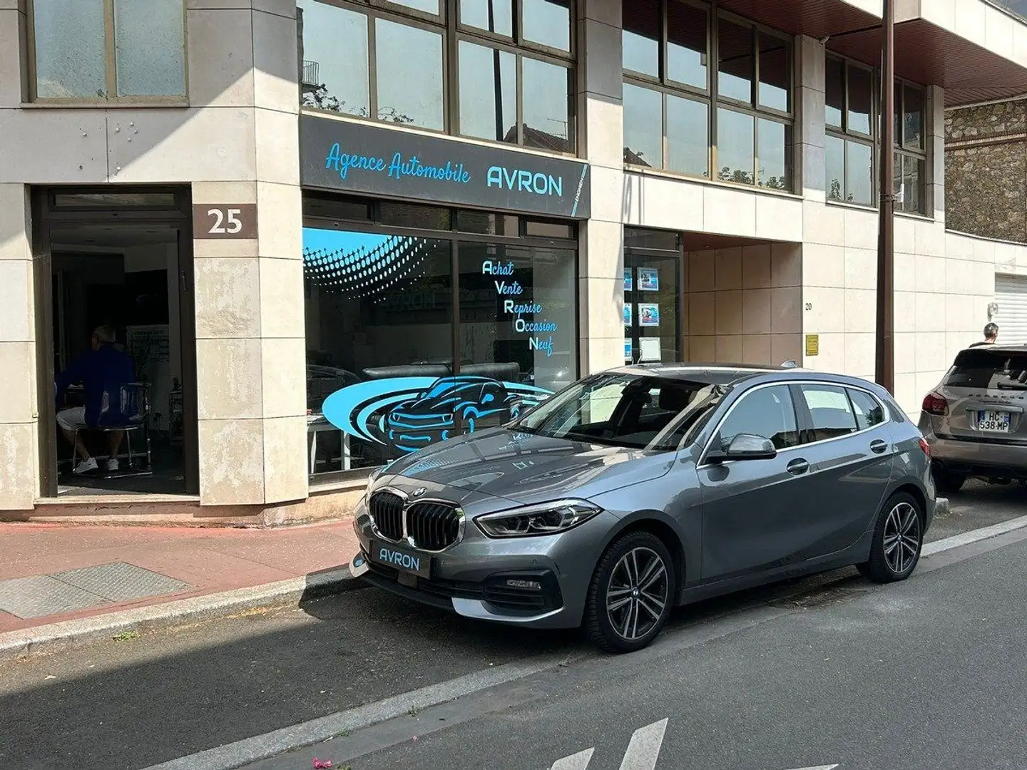 BMW 116 (F40) 1.5 116D DKG7 Gris - 1