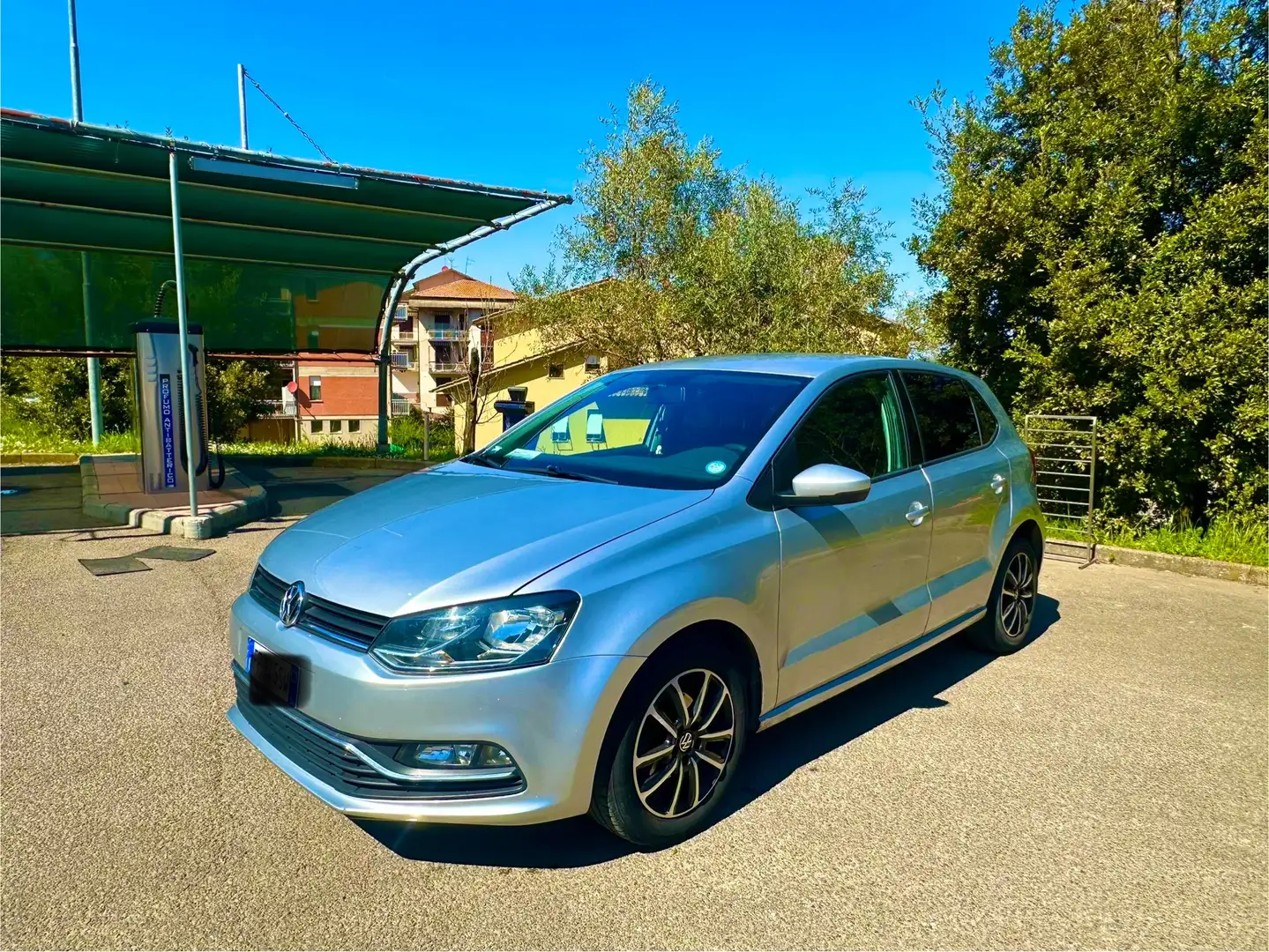 Volkswagen Polo Plus TDI BlueMotion Срібний - 1