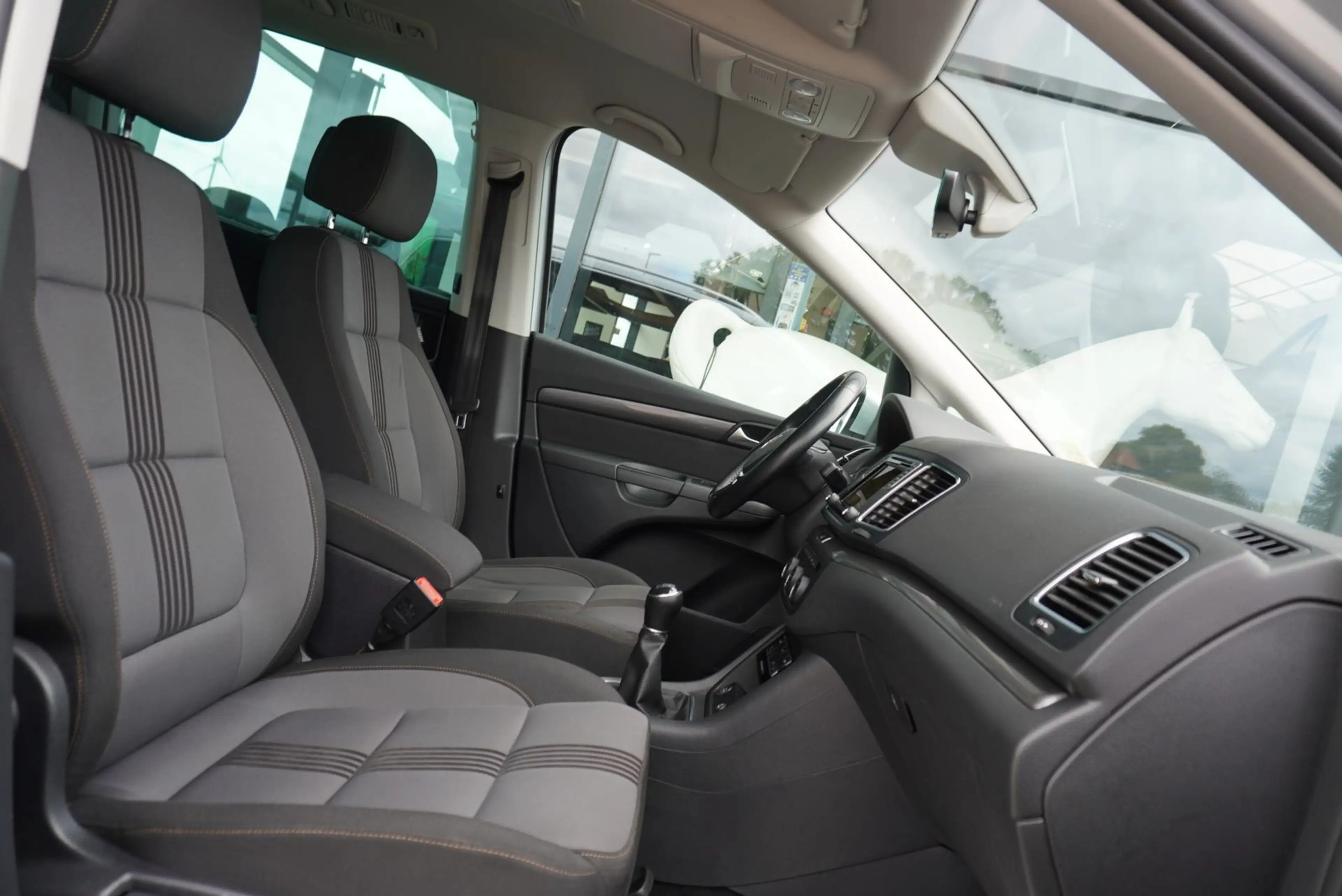 Volkswagen Sharan 2.0 TDI Allstar 7 Sitze/AHK/Navi/ACC/AHK/ — photo 9