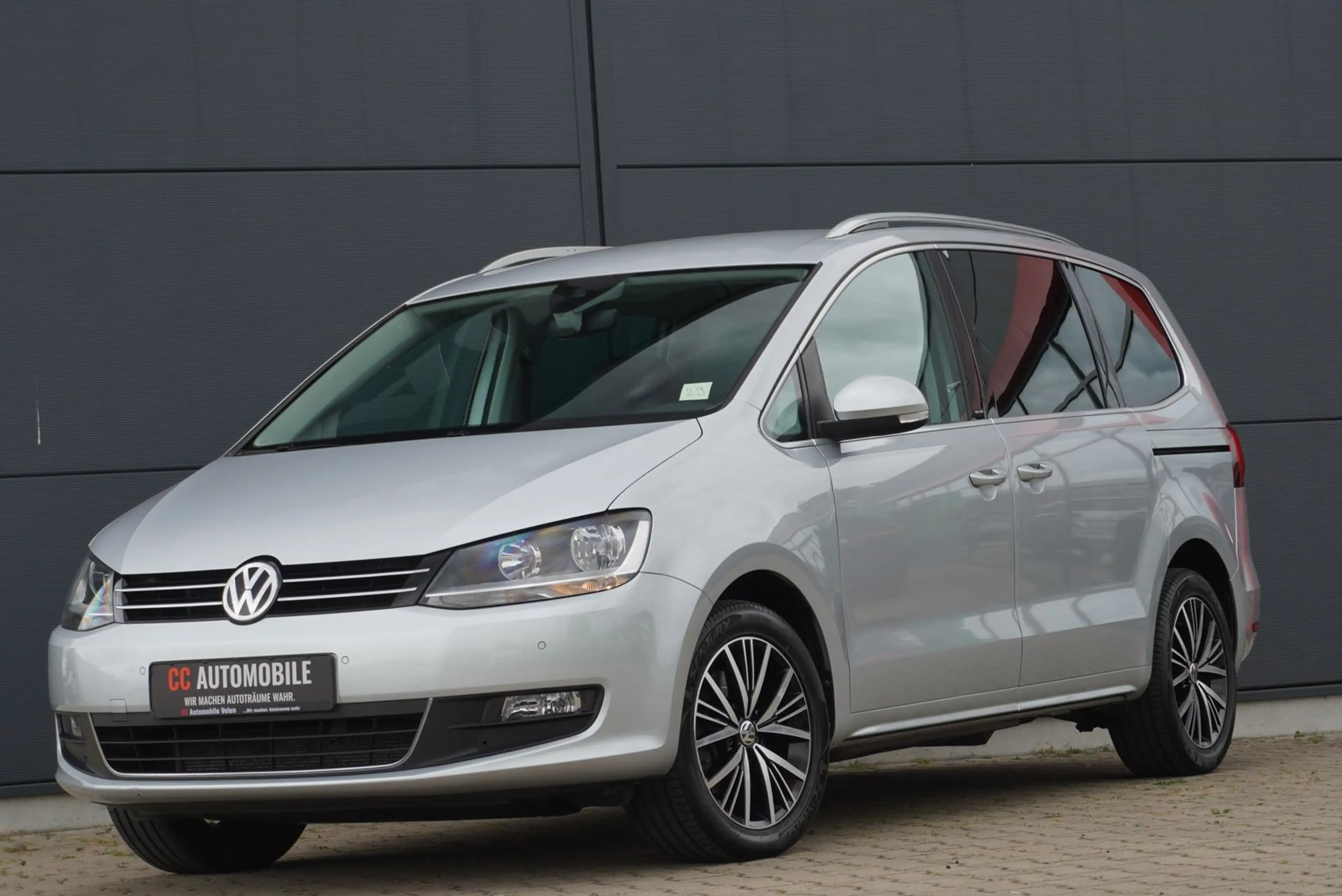 Volkswagen Sharan 2.0 TDI Allstar 7 Sitze/AHK/Navi/ACC/AHK/ — photo 4