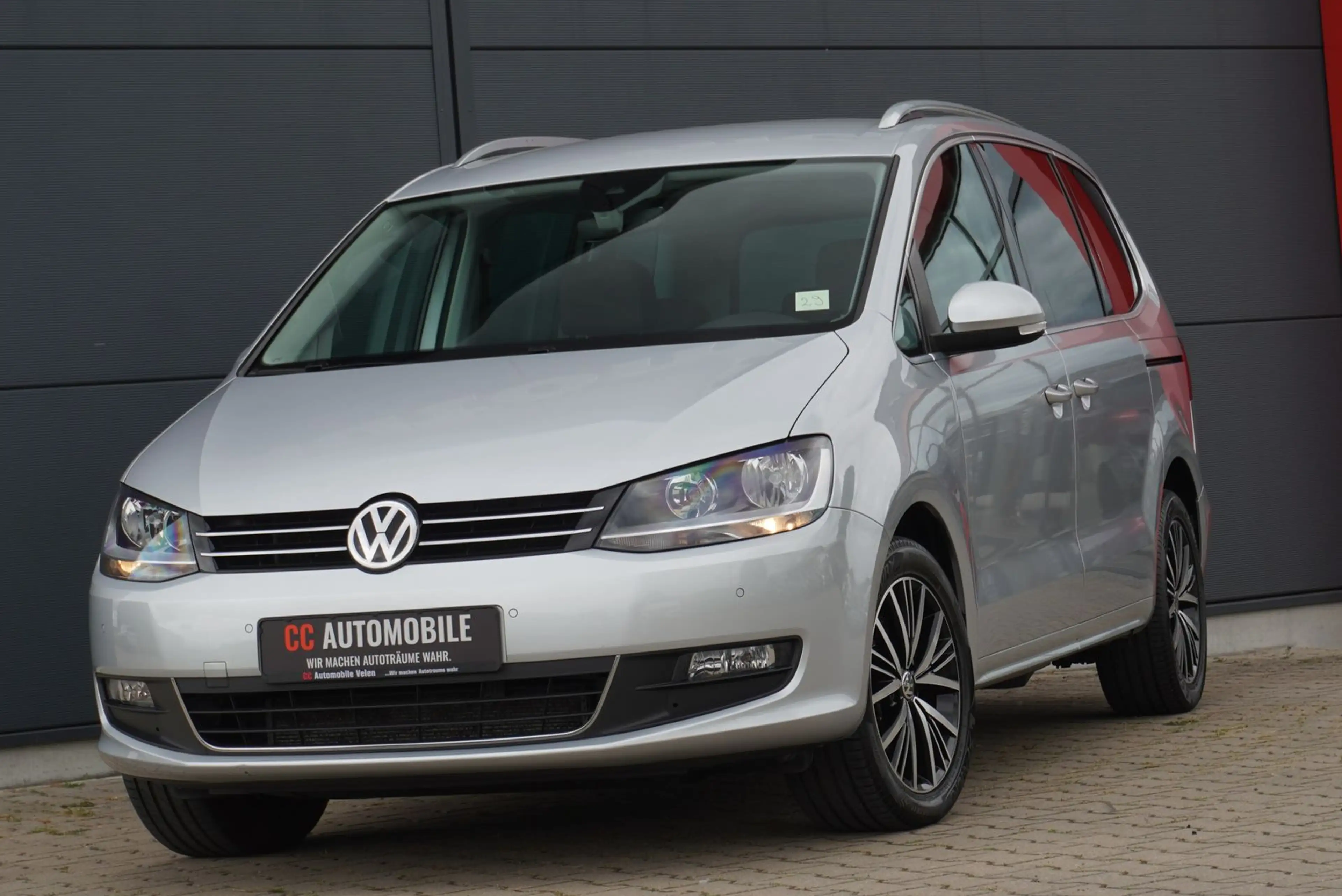 Volkswagen Sharan 2.0 TDI Allstar 7 Sitze/AHK/Navi/ACC/AHK/ — photo 2