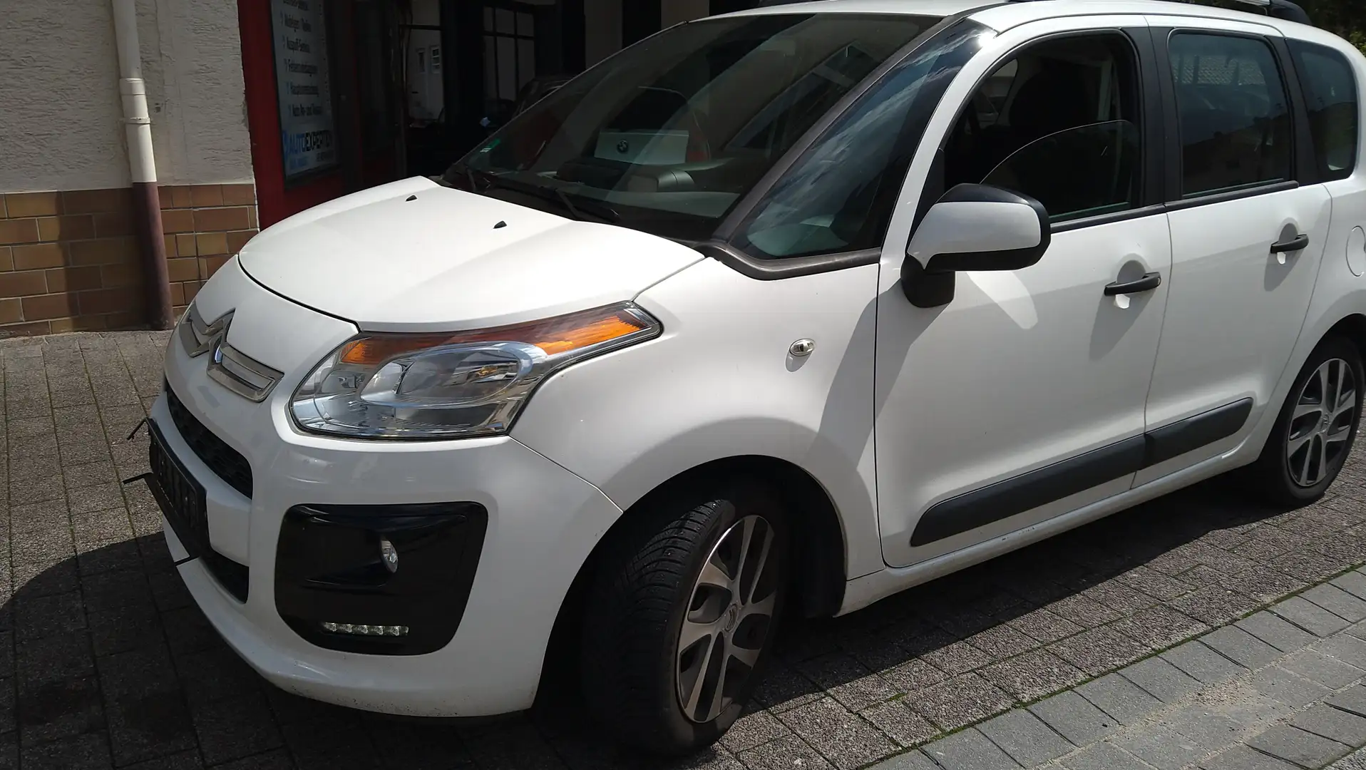 Citroen C3 Picasso 1,6 Білий - 1