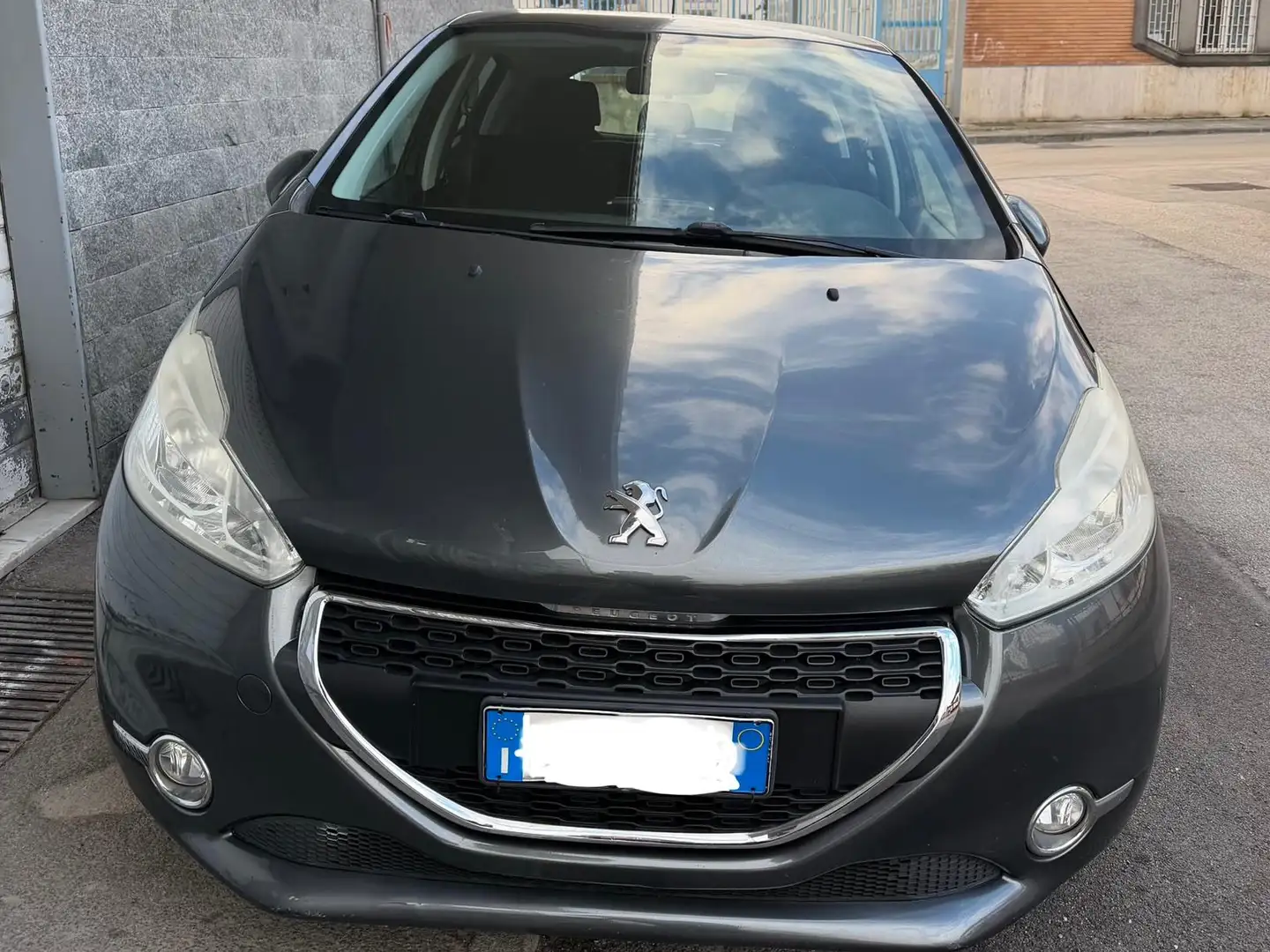 Peugeot 208 208 I 2013 Grijs - 1