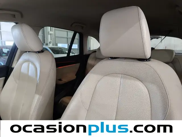 BMW X1 view 7