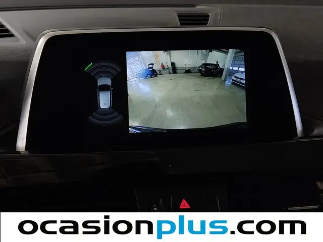 BMW X1 view 9