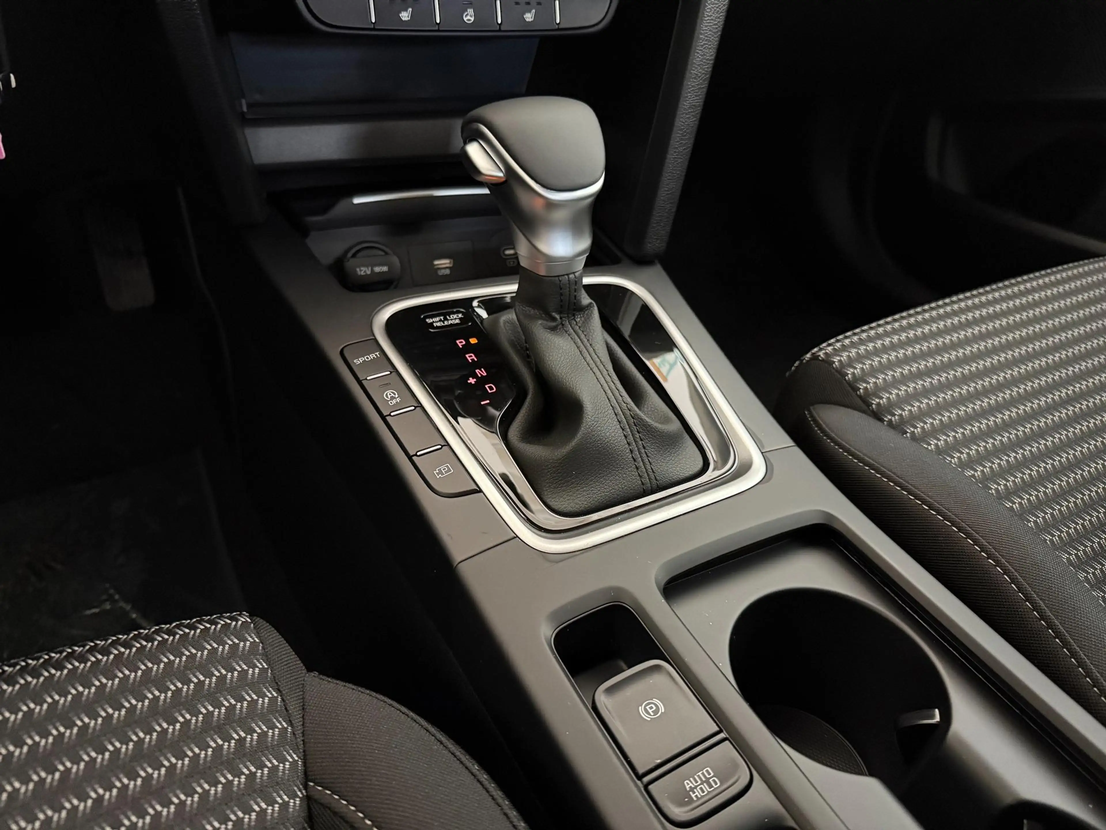 Kia XCeed 1.6 T-GDI 7DCT 150 City 110 kW (150 PS) Lenkrad... — photo 13