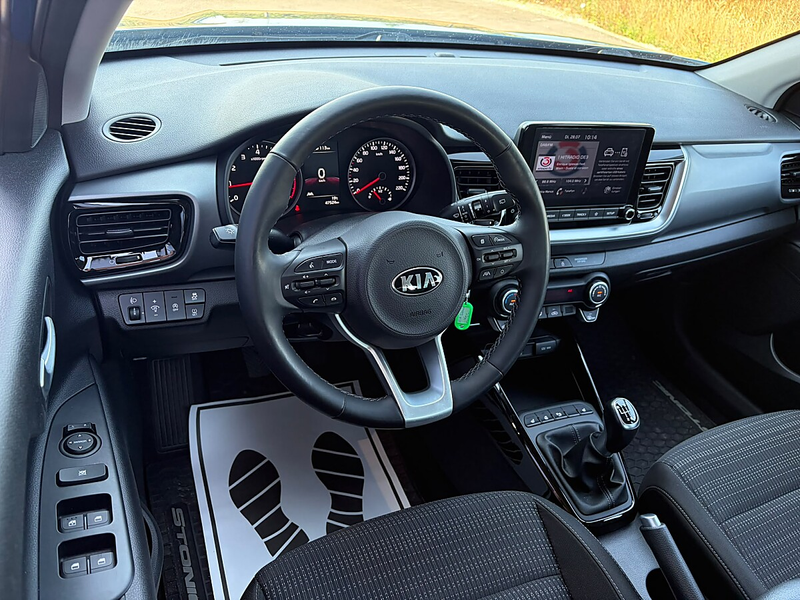 Kia Stonic 1,0 TGDI GPF ISG Silber — photo 8