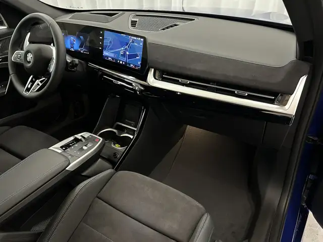 BMW X1 view 9