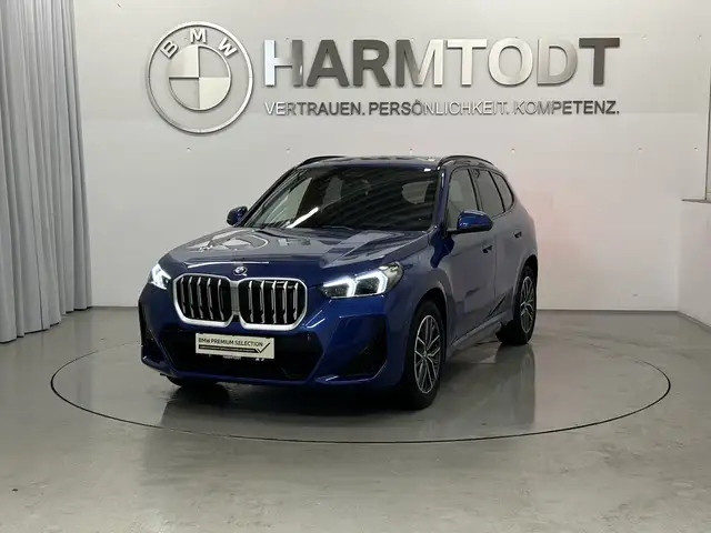 BMW X1 view 2