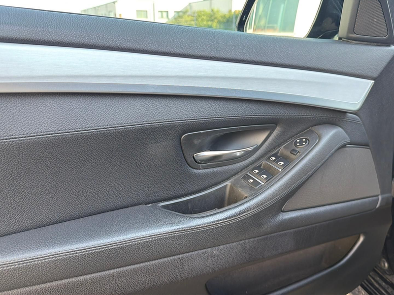 BMW 530 d xDrive M-Sport Bi- Xenon Leder Navi HeadUp — photo 10