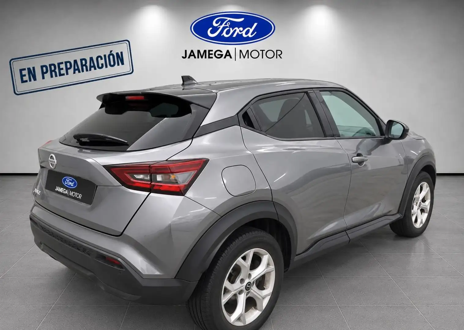 Nissan Juke DIG-T 84 kW (114 CV) 6M/T N-Connecta Gris - 2