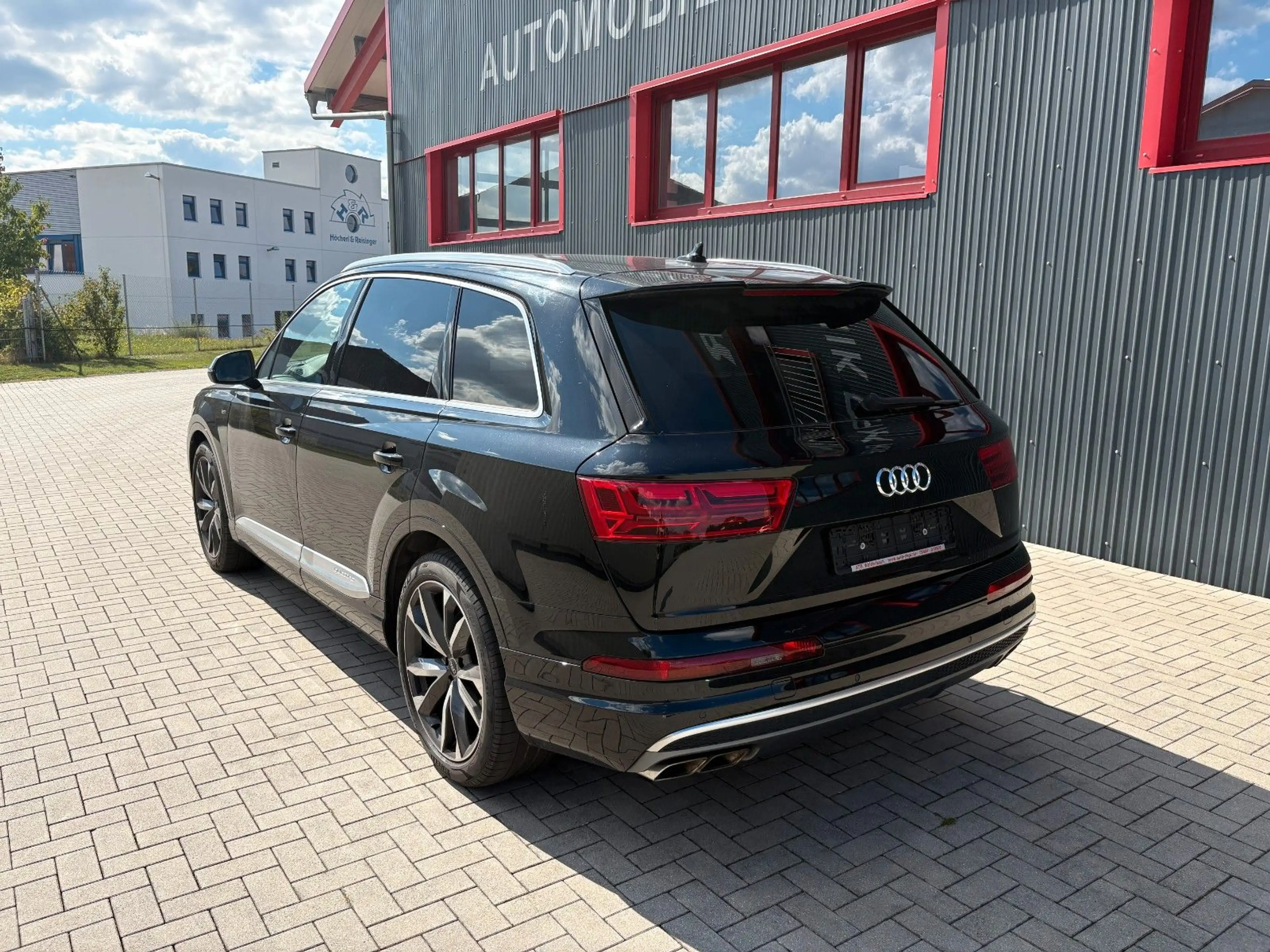 Audi SQ7 4.0 TDI V8 quattro*Head-up*AHK*VOLL* — photo 6