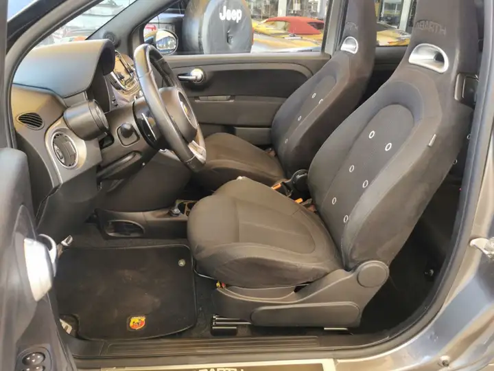 Abarth 595C 2017, foto 7