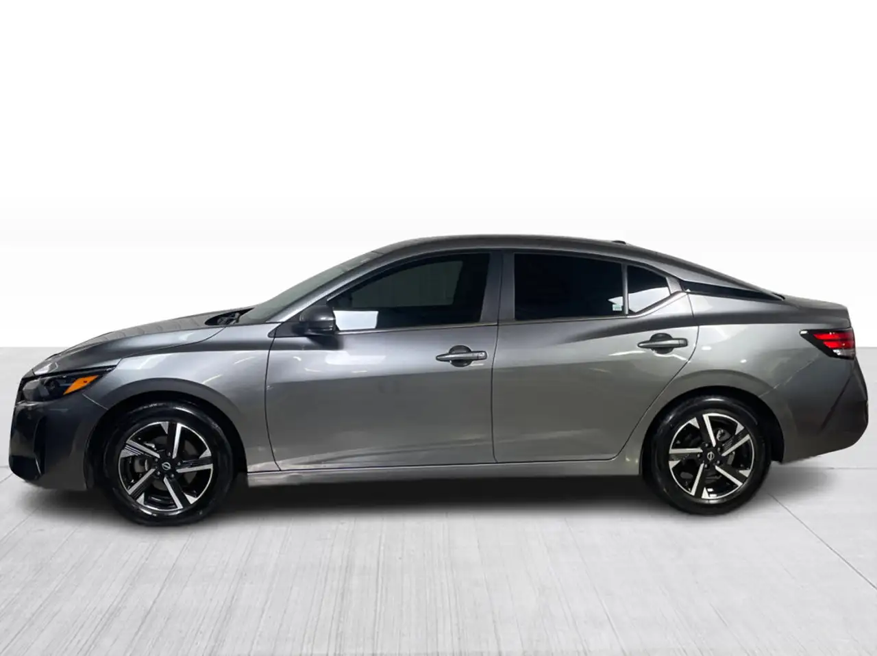 Nissan Sentra снимка Nissan Sentra