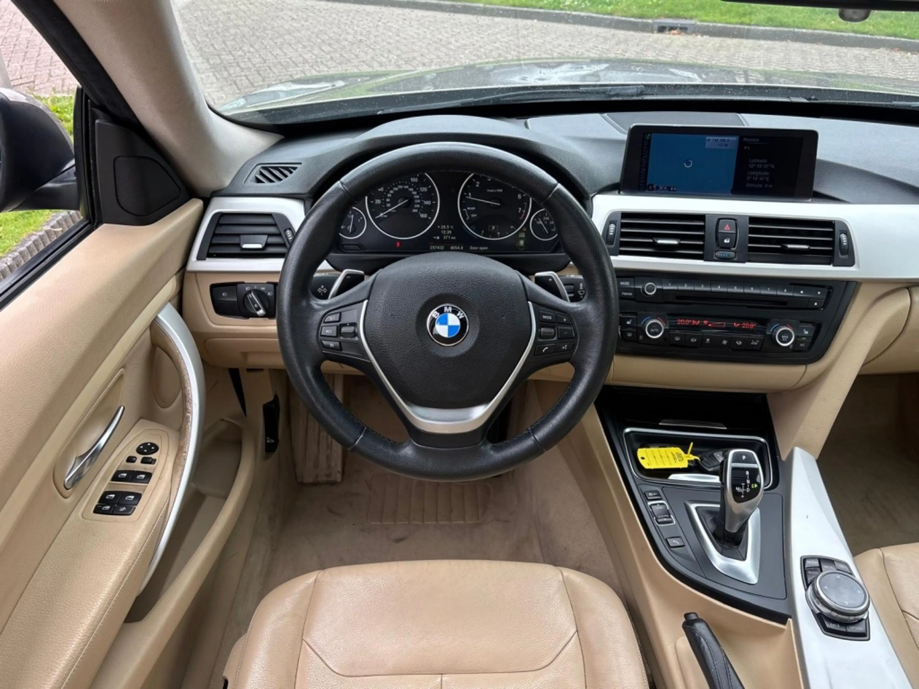 BMW 328 3-serie Gran Turismo 328i xDrive High Ex. — photo 9