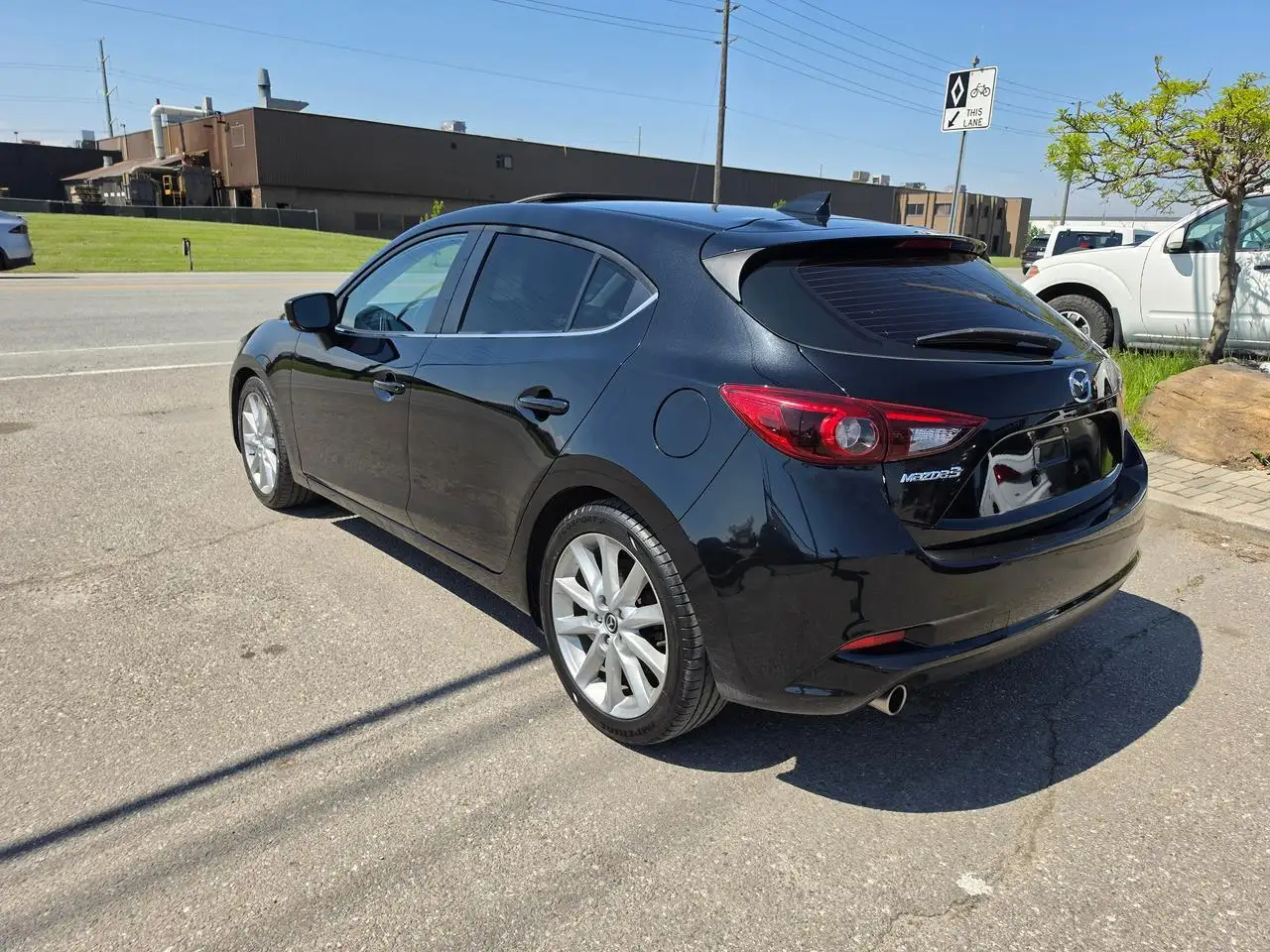Mazda 3 снимка Mazda 3