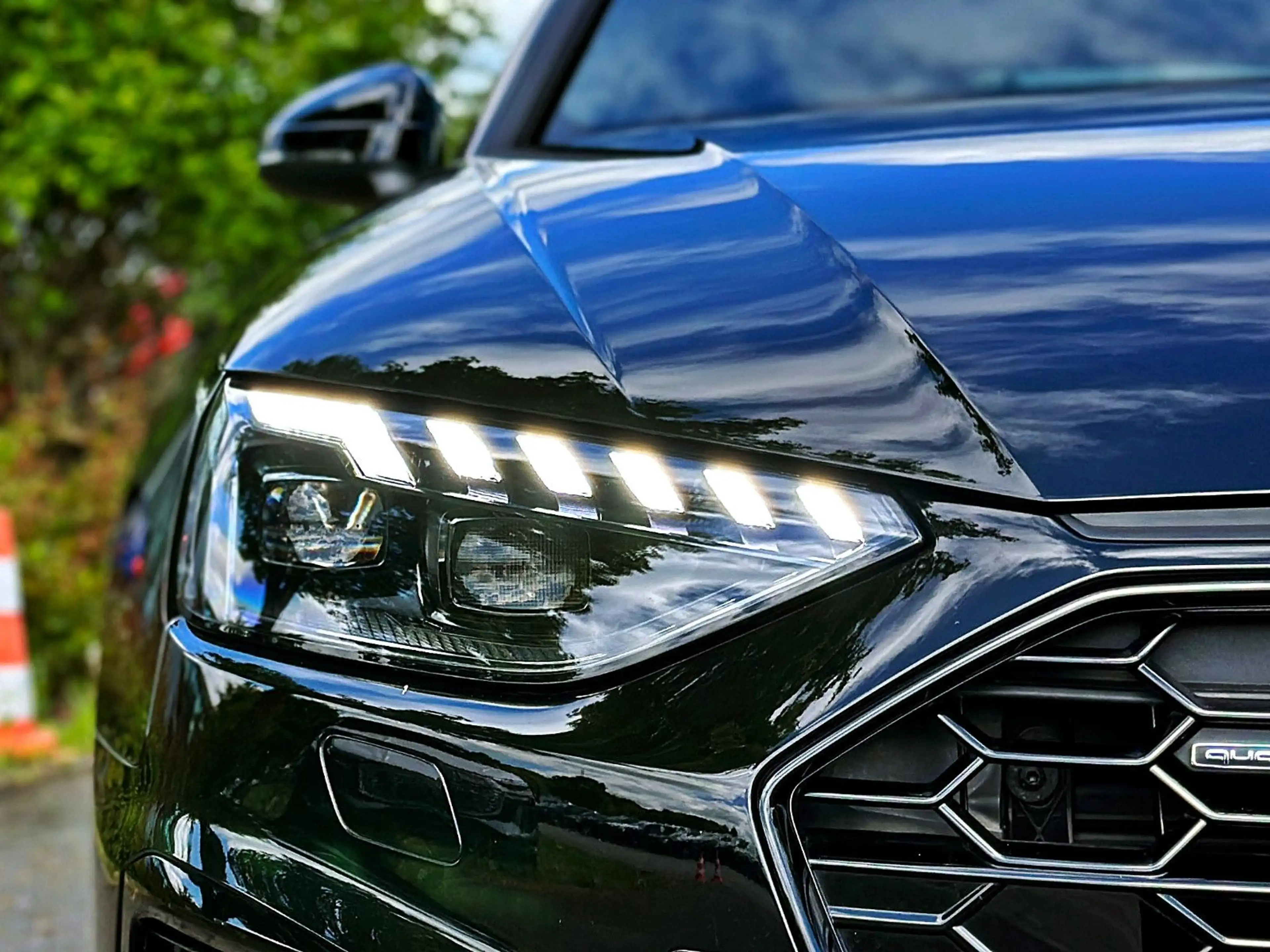 Audi A4 Avant 45TFSI qu S LINE BLACK PANO AHK MATRIX — photo 3