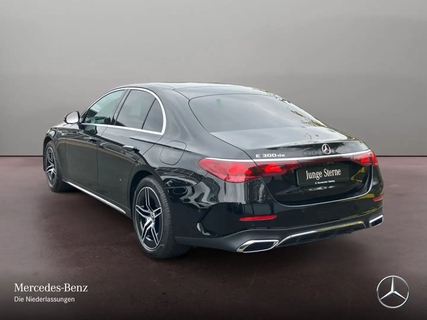 Mercedes-Benz E 300 de Hybrid AMG Burmester Distr. LED Kamera 9G Noir - 2
