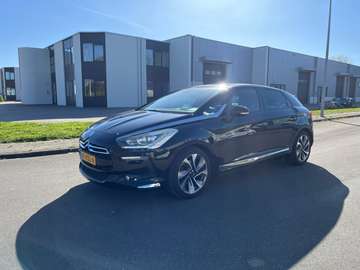 1.6 THP So Chic Autmaat - Mooie zeer nette staat