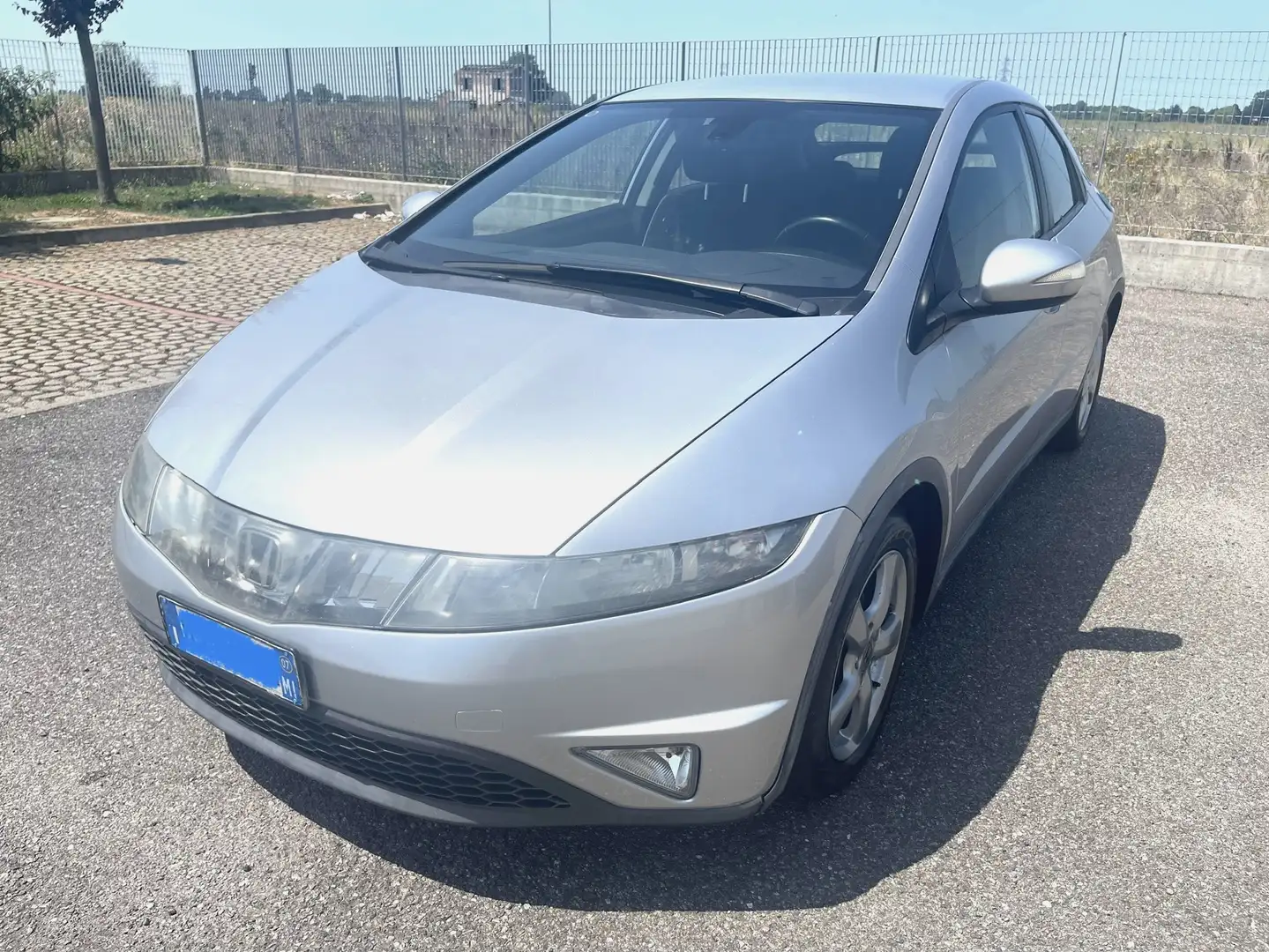 Honda Civic 5p 1.4 i-dsi Elegance LE (sport) - 1