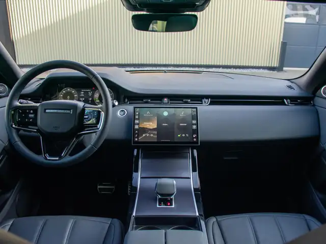 Land Rover Range Rover Evoque view 13
