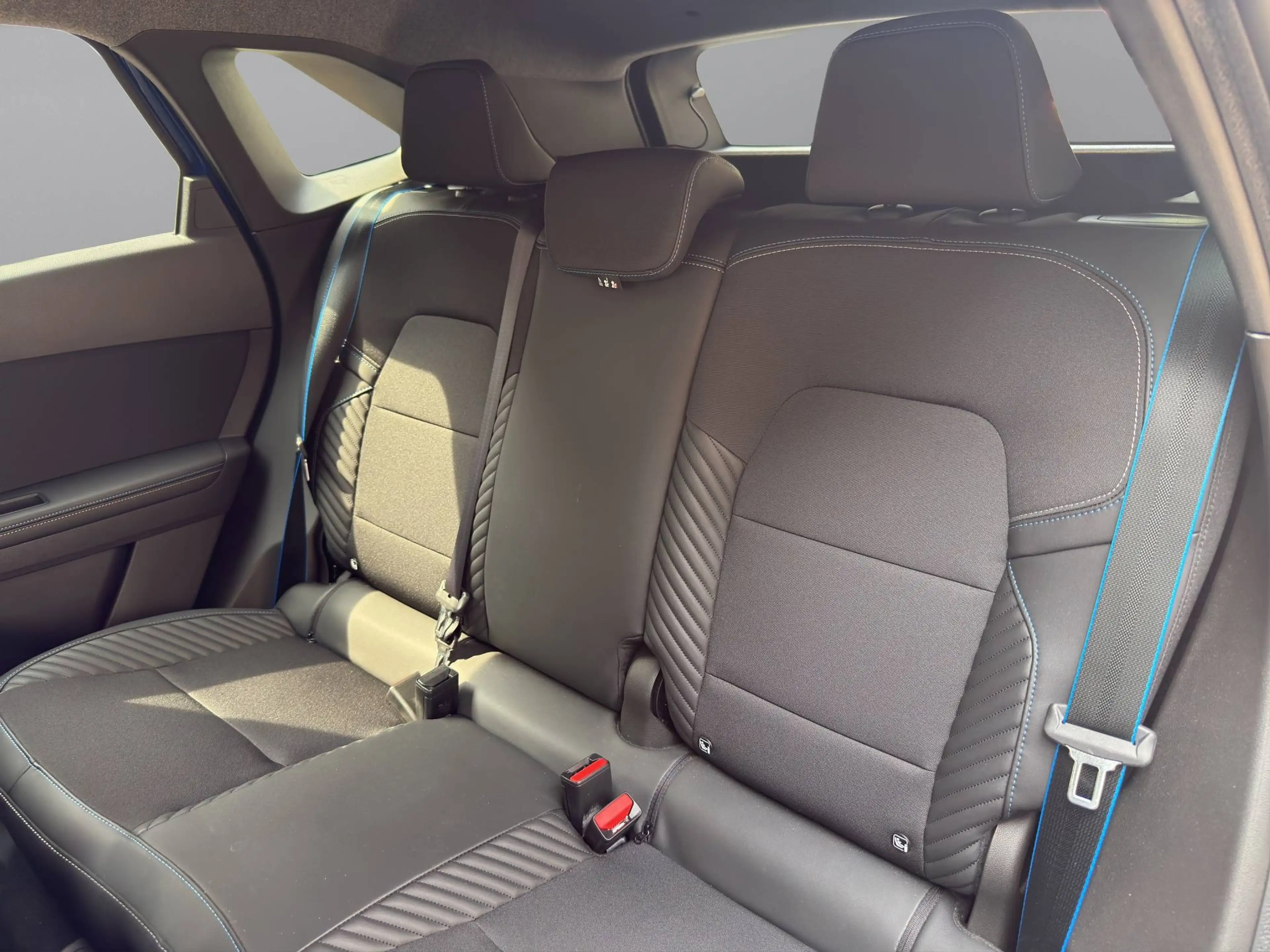 Renault Symbioz 145 E-Tech Full Hybrid Esprit Alpine 1. Hand — photo 15