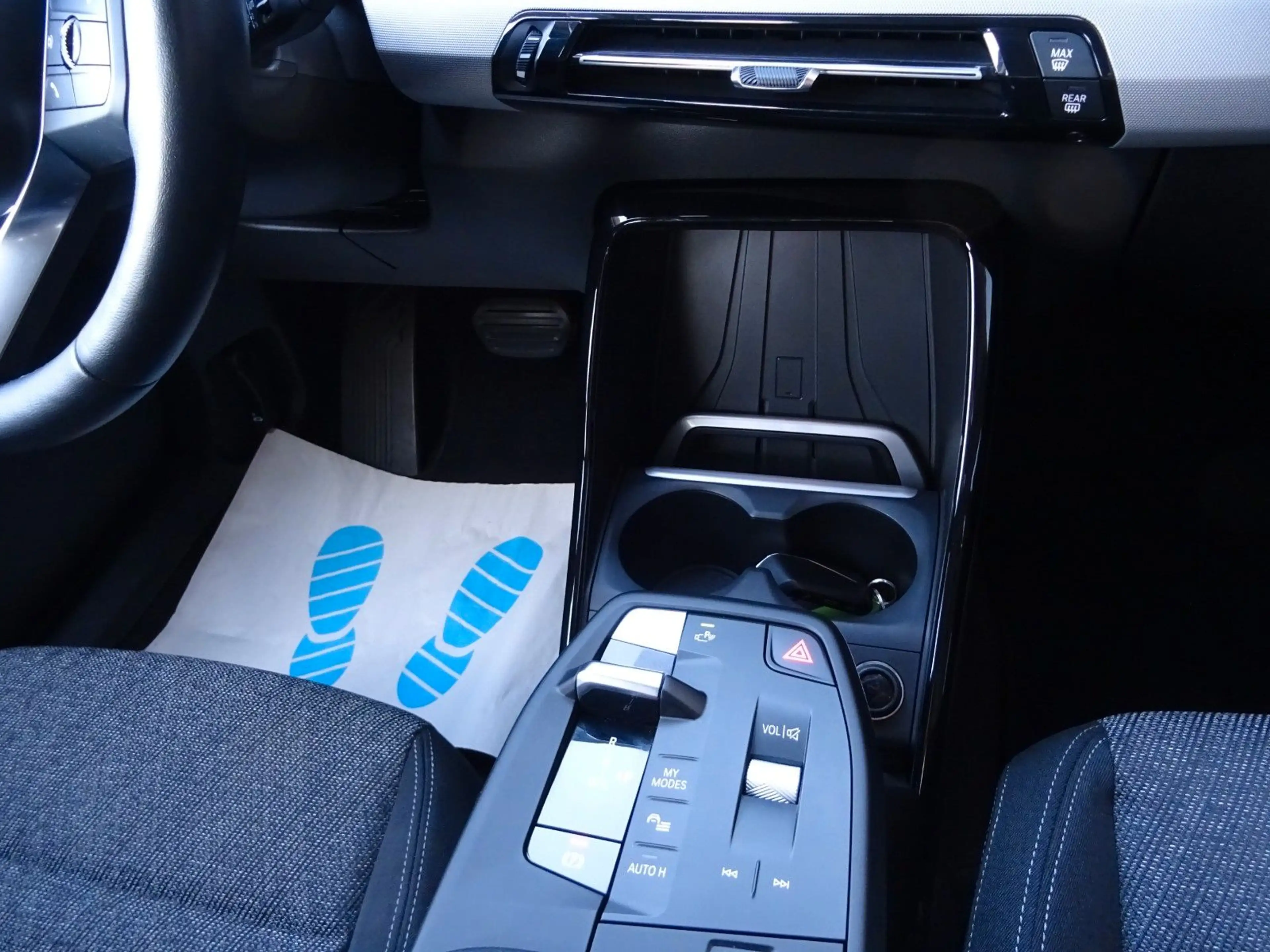 BMW 220 Aut Navi LED AHK Keyl. Memory — photo 10