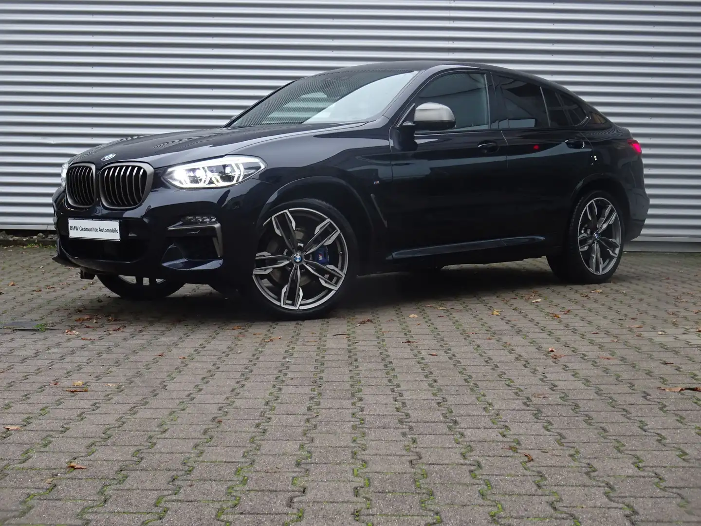 BMW X4 M 40i adLED ACC Standheizung HiFi-h/k HuD 360° Schwarz - 1
