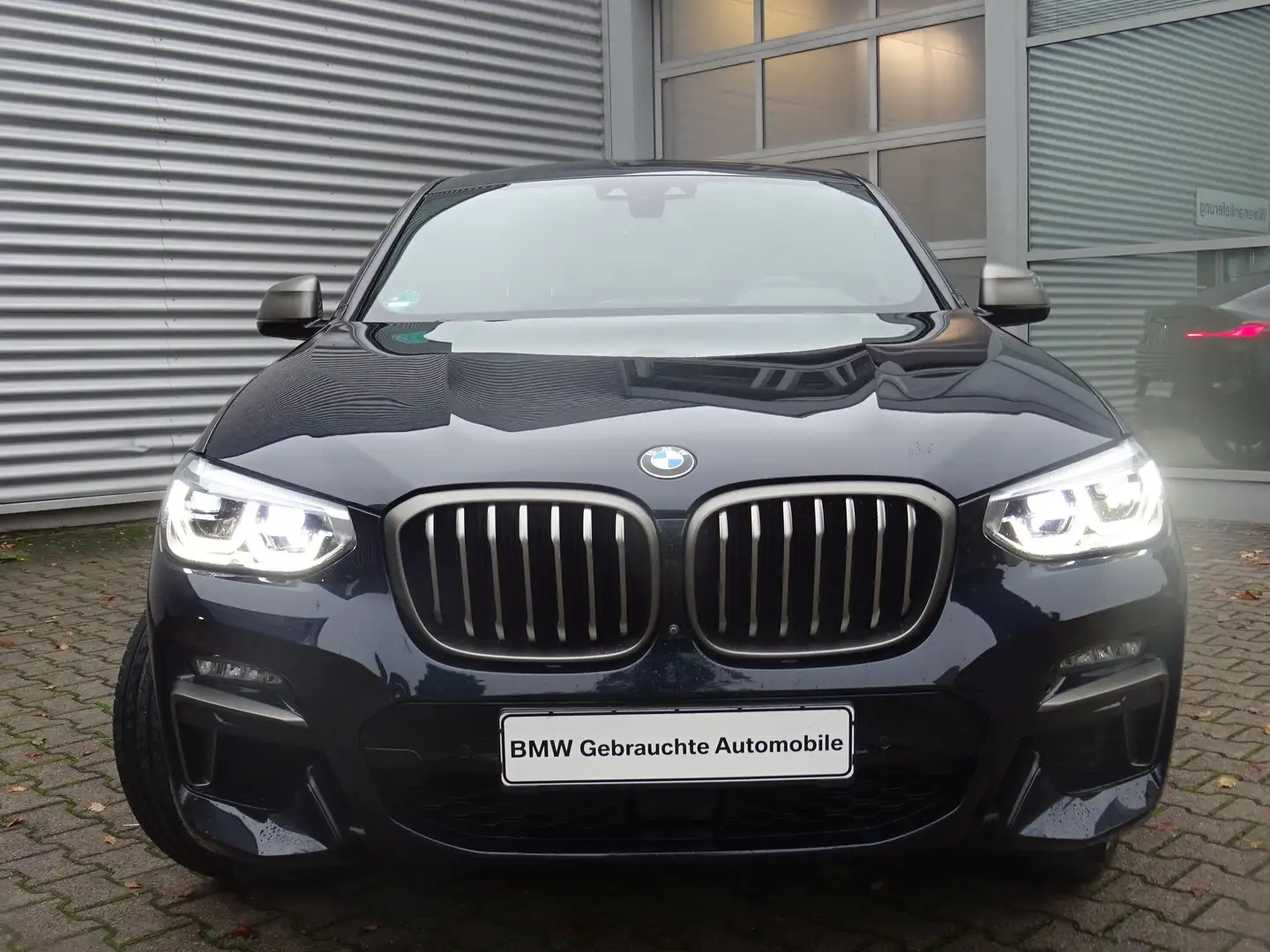 BMW X4 M 40i adLED ACC Standheizung HiFi-h/k HuD 360° Schwarz - 2