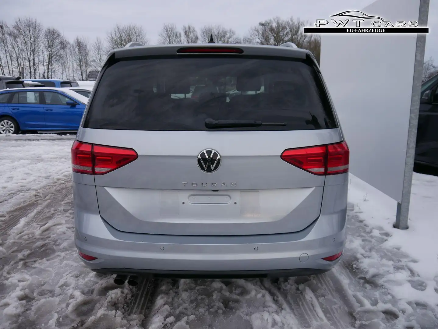 Volkswagen Touran Comfortline 2.0 TDI COMFORTLINE*NAVI*TEMPOMAT*K... Silber - 2
