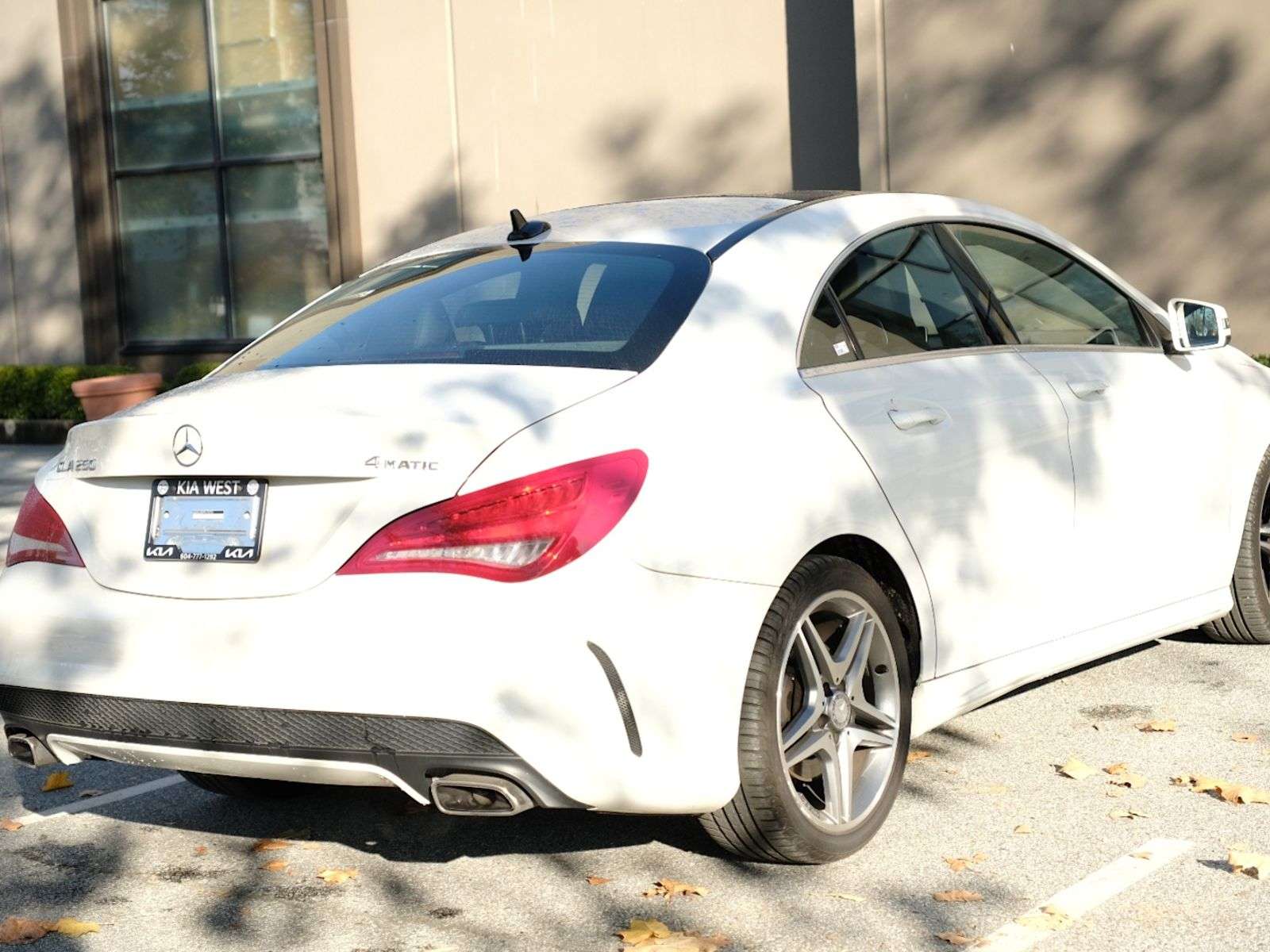 2015 Mercedes-Benz CLA Sedan