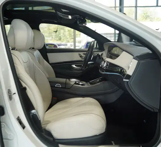 Mercedes-Benz S-Class view 12