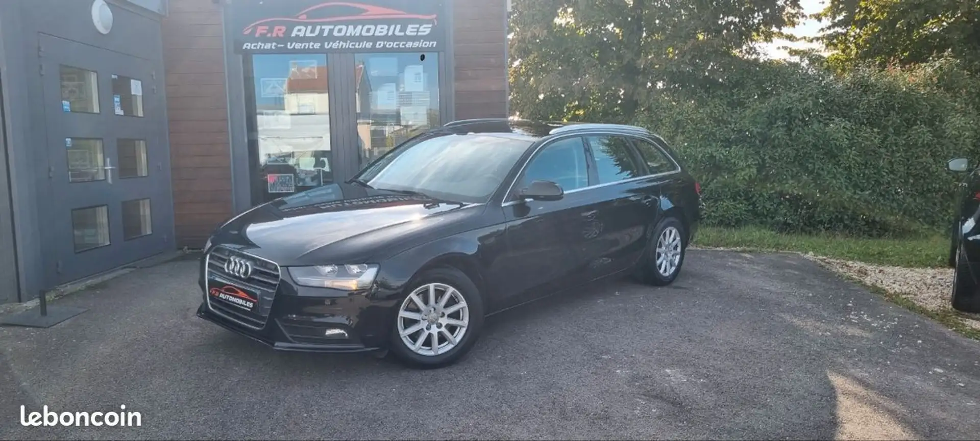 Audi A4 avant 2.0 tdi 120 ch attraction Noir - 1