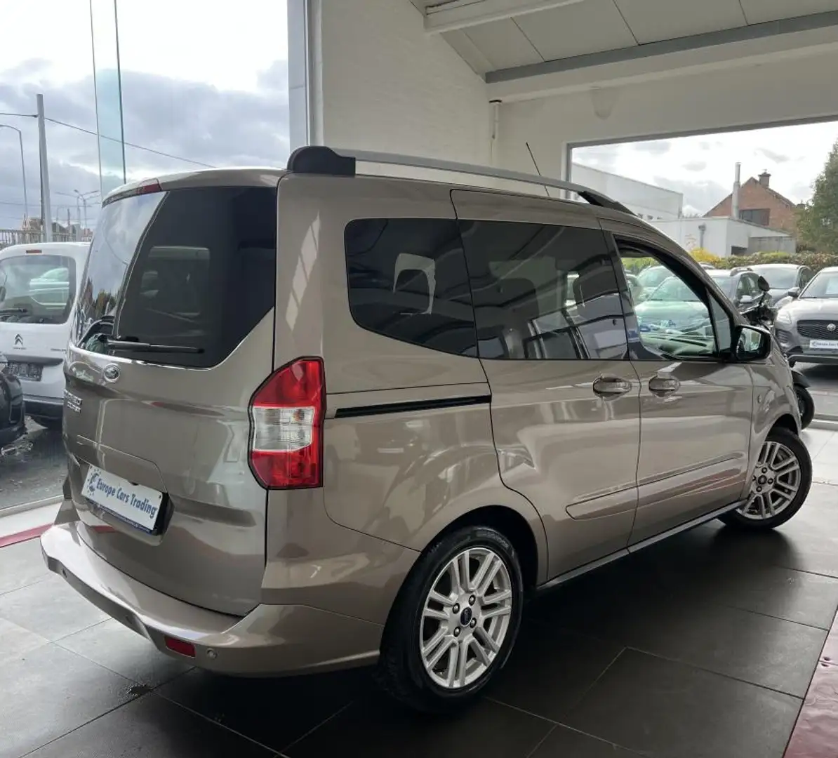 Ford Tourneo COURRIER TITANIUM 1.0 EcoBoost 1ÈRE MAIN CARPLAY GAR 12M Beige - 2