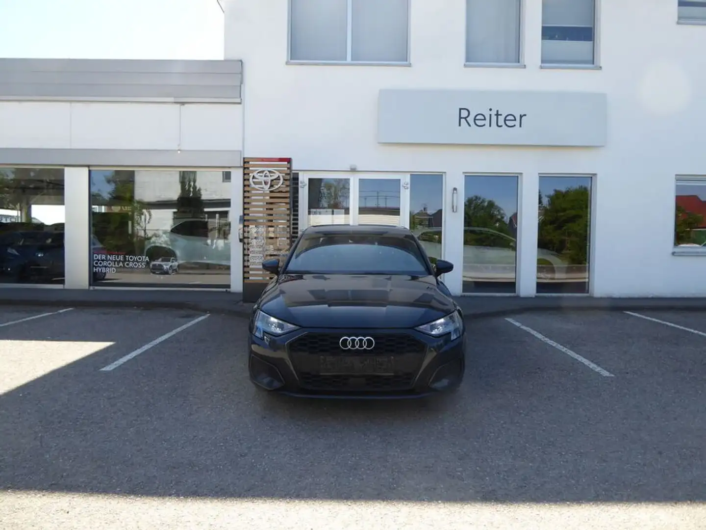 Audi A3 Limo 30 TDI *LED*NAVI*SHZ* Gris - 1