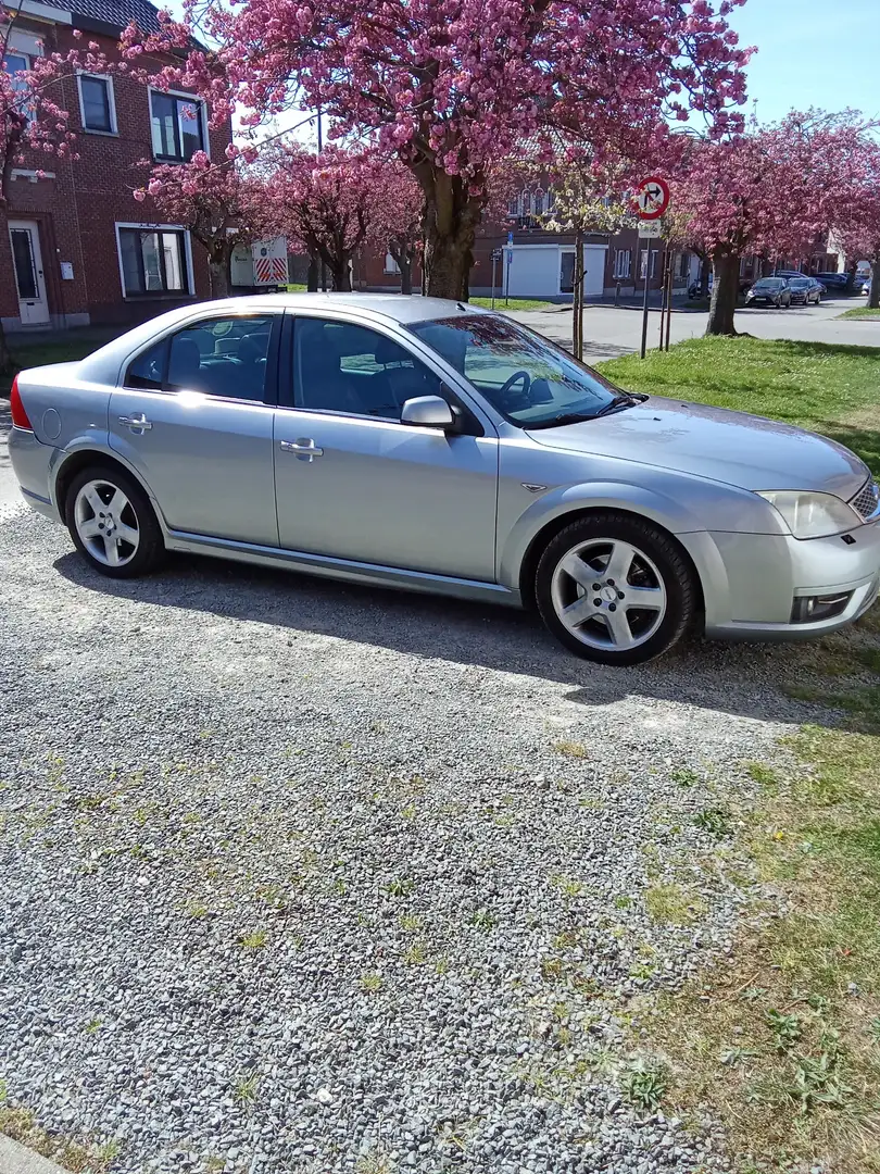 Ford Mondeo Mondeo 2.2 TDCi Titanium Argent - 1