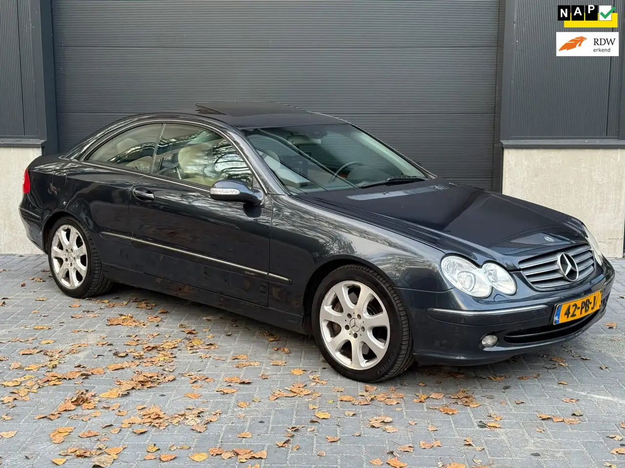 Mercedes-Benz CLK 500