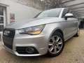 Audi A1 1.6 TDi Ambition Plateado - thumbnail 3